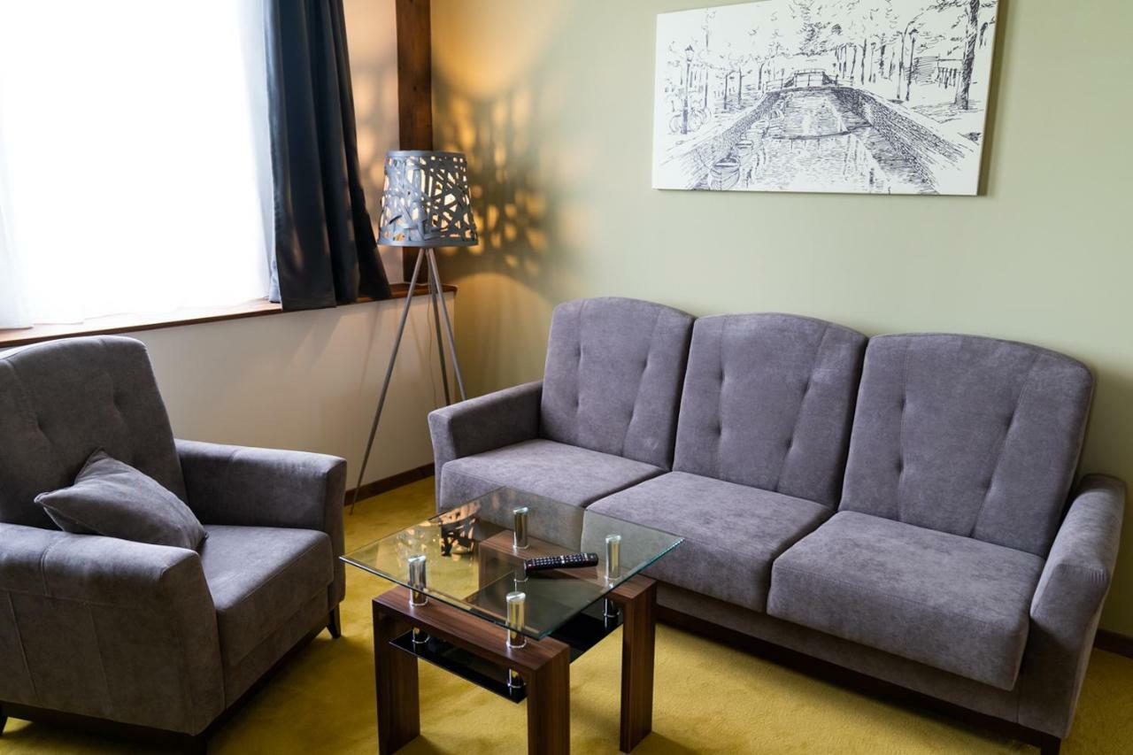 Hotel Kristaly Konferencia & Wellness Ajka Екстериор снимка
